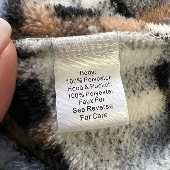 Vera Bradley Plush Fleece Plaid Belted Hooded Robe L/XL. - Picture 5 of 8